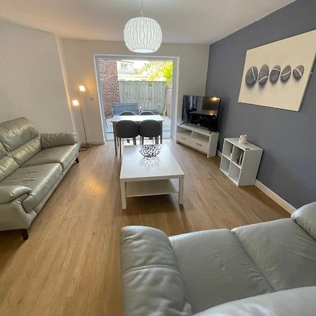 Sunderland Short Stays 2 Bedroom Apartment Free Parking Fulwell Sr6 Εξωτερικό φωτογραφία